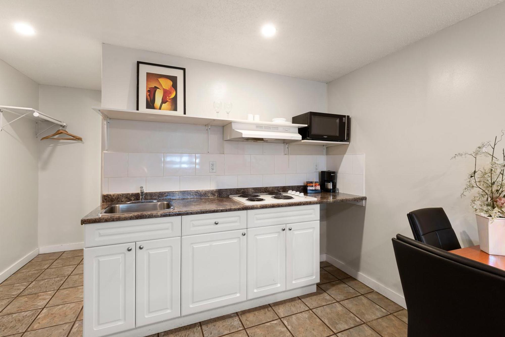 Oasis Inn Kelowna Extérieur photo